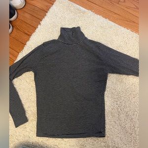 Brandy Melville Turtleneck